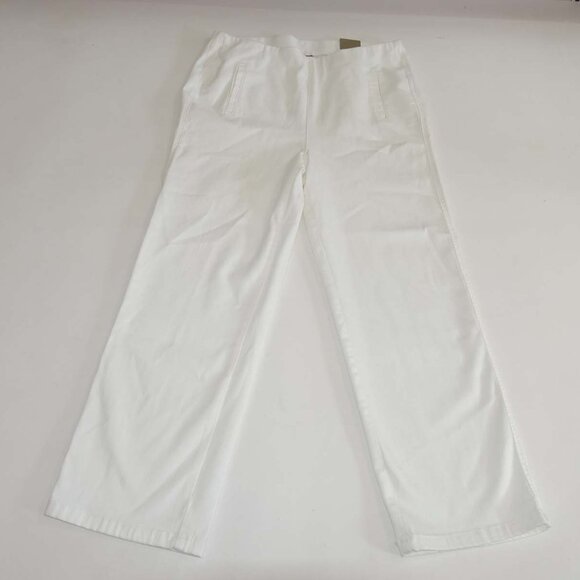 Chico's Women's Fabulously Slimming Straight Ankle Jeans NWT Size 2.5 / 14 White - Picture 1 of 7